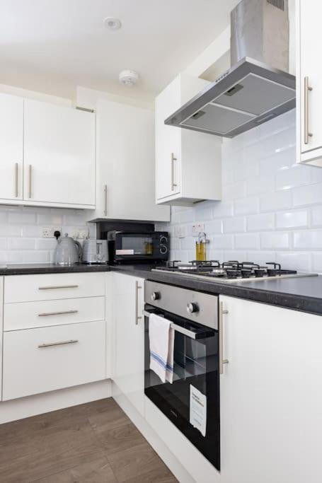 런던 Streatham 아파트 외부 사진